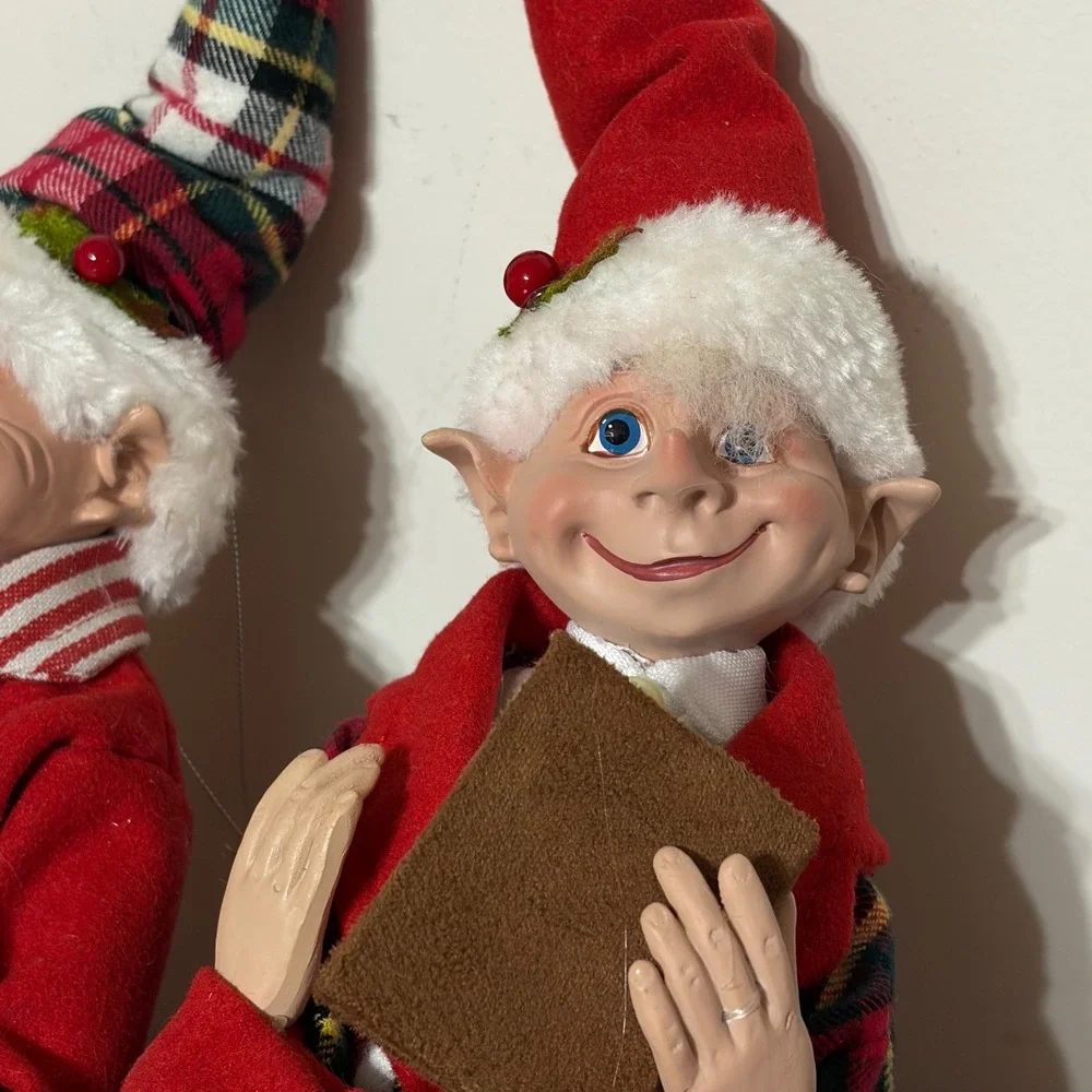 Raz Imports Christmas Elf Shelf Sitter Set Red Plaid Pajamas‎ Moose Slippers NWT